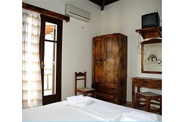 Grecia Privát Skala, Esterno